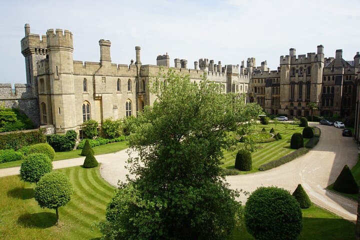 Skip-the-line Windsor Castle Private Trip from London by Car