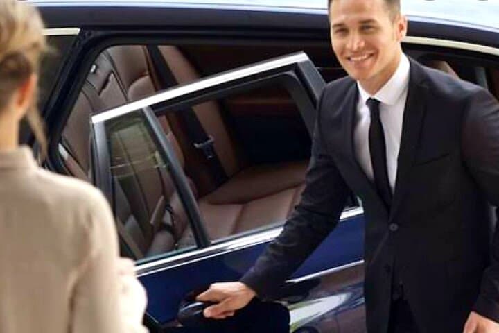 Airport Pickup & Drop Off To Any London Location