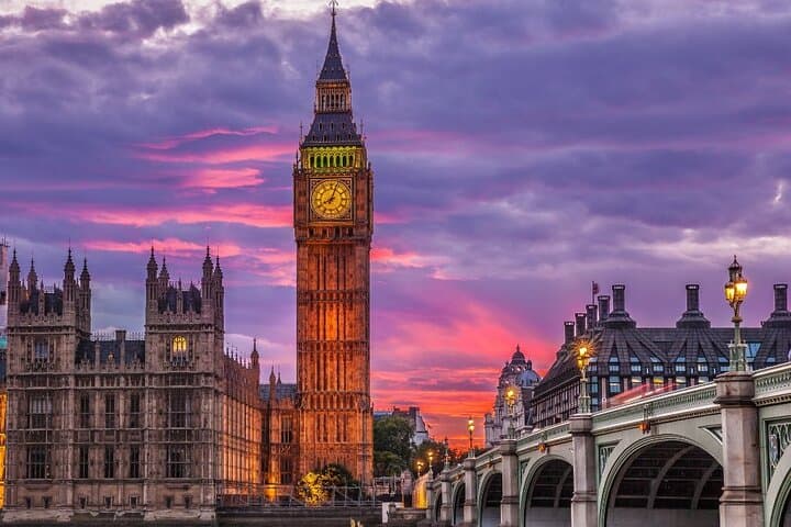 Private 4-Hour Guided Tour In the Footsteps of Jane Austen in London