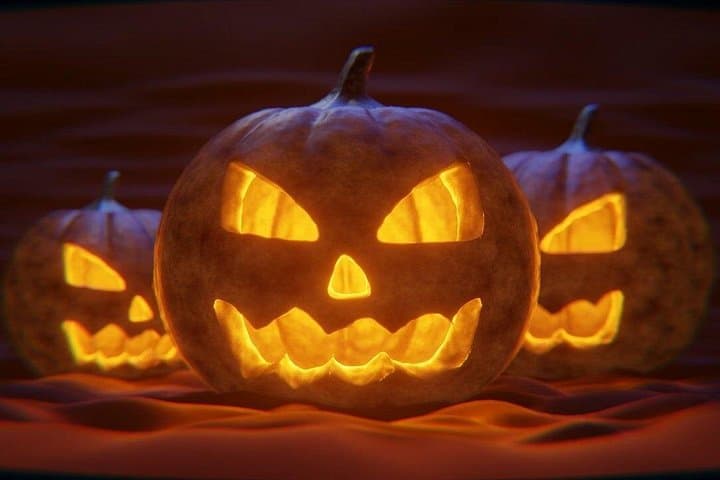 Edinburgh: Dark Secrets of the Old Town Halloween Tour