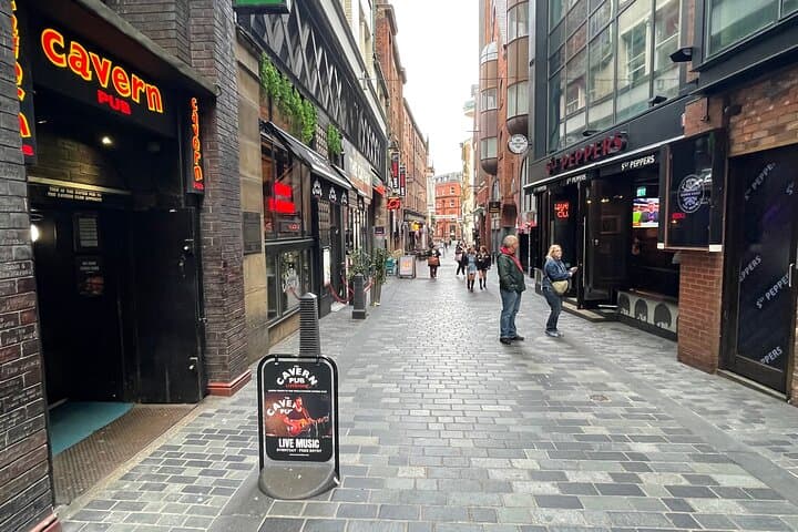 Beatles Guided Walking Tour in Liverpool