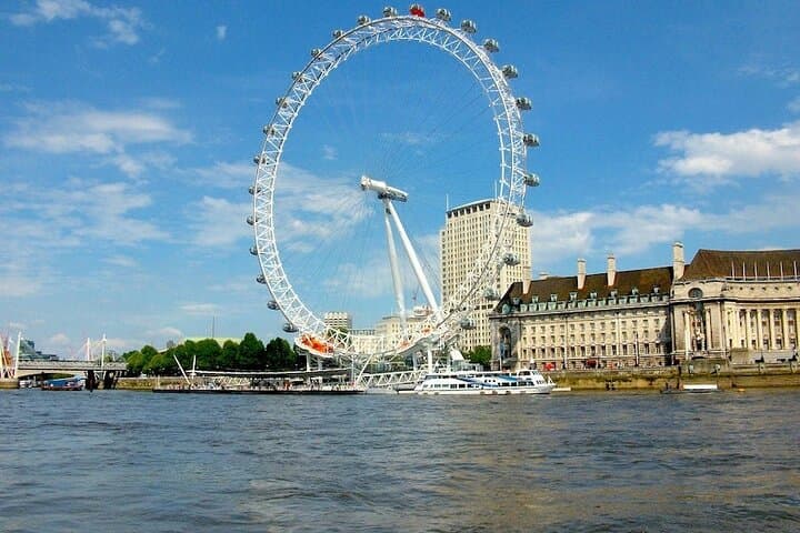 Horse Guards Parade, Westminster & Tower of London: Full-Day Tour