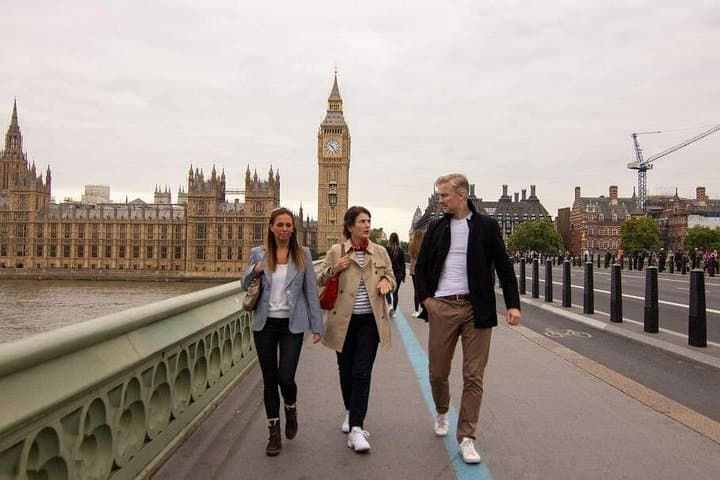 London Half Day Tour with a Local Guide: Private & Custom