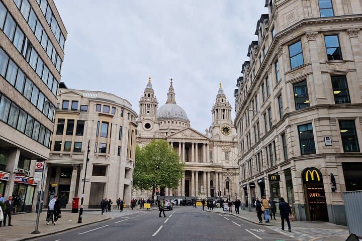 City of London Private Self-Guided Walking Tour