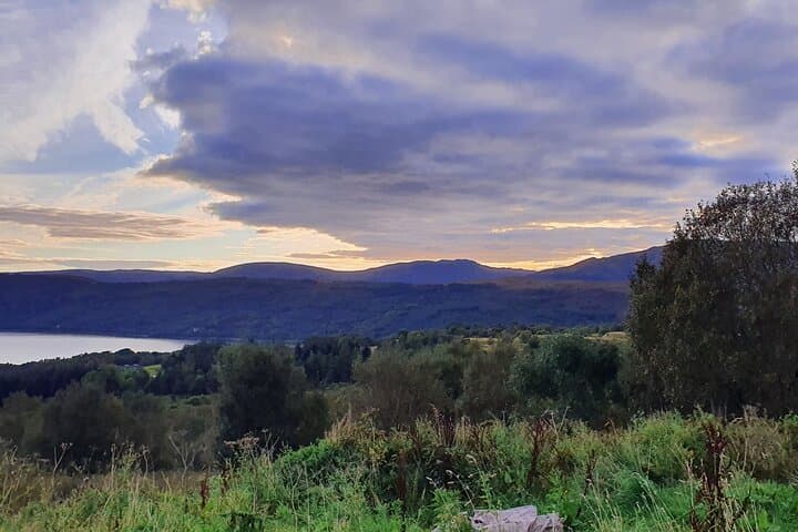 Effortlessly beautiful Scottish scenery on route to Edinburgh.