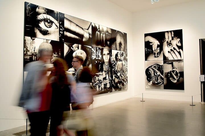Warhol to Banksy: Tate Modern & Street Art Private Tour