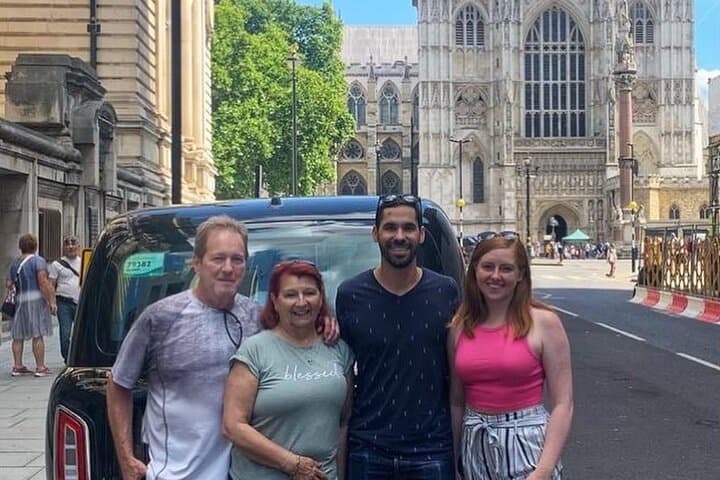 Private Big Sights Taxi Tour of London