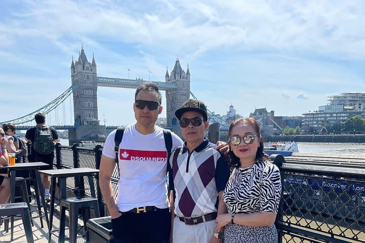 Private Big Sights Taxi Tour of London