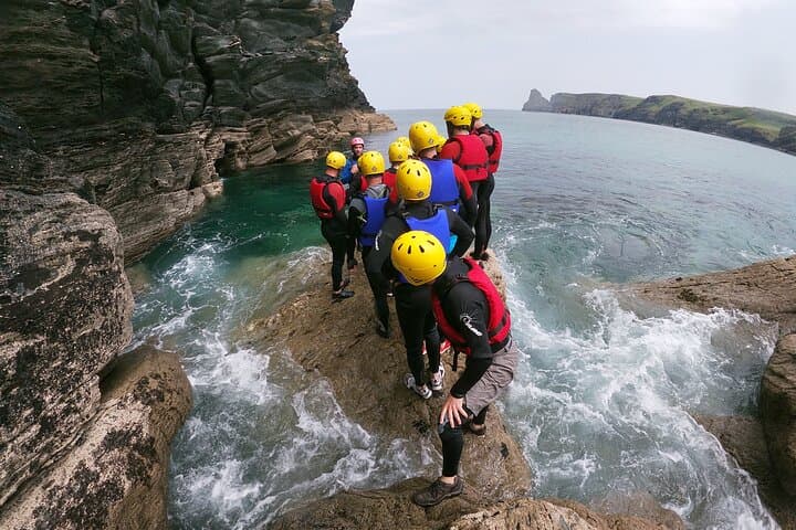 2-Hour Coasteering Adventure Near Bude