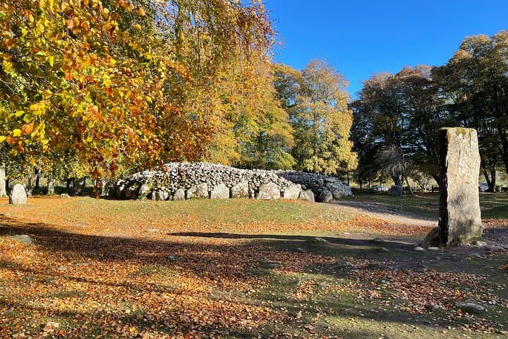 Clava Cairns, a 4000 burial site