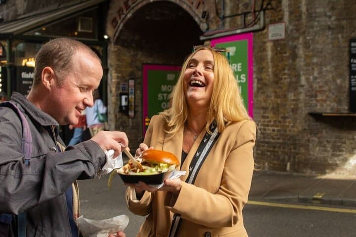 London Market Food Experience Tailored to Your Tastes