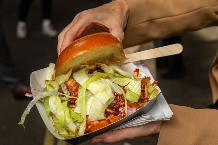 London Market Food Experience Tailored to Your Tastes