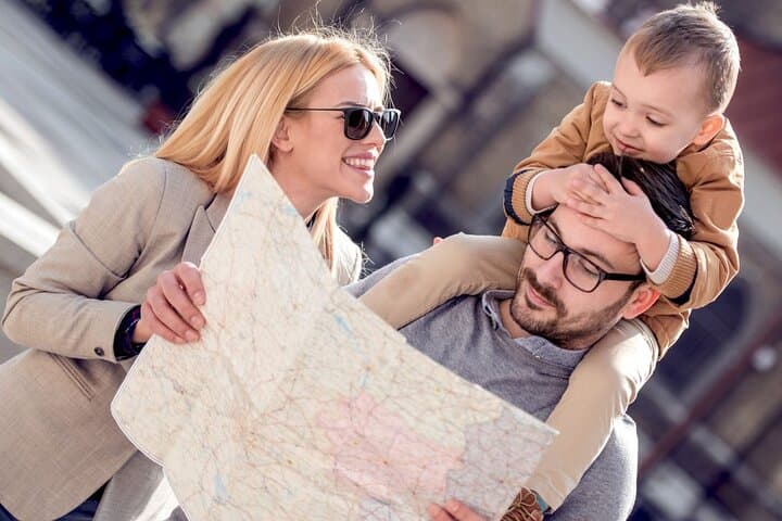 Explore London with your Family - Walking Tour