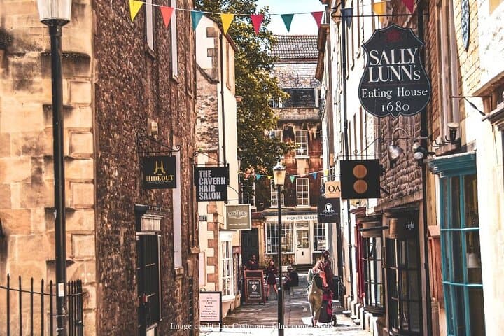 Welcome to Bath: Private Walking Tour including Bath Abbey