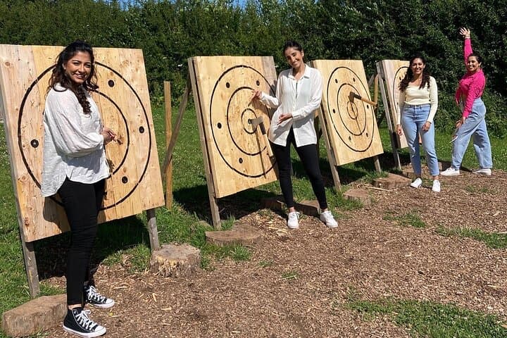 1 hour Axe Throwing Activity in Hereford