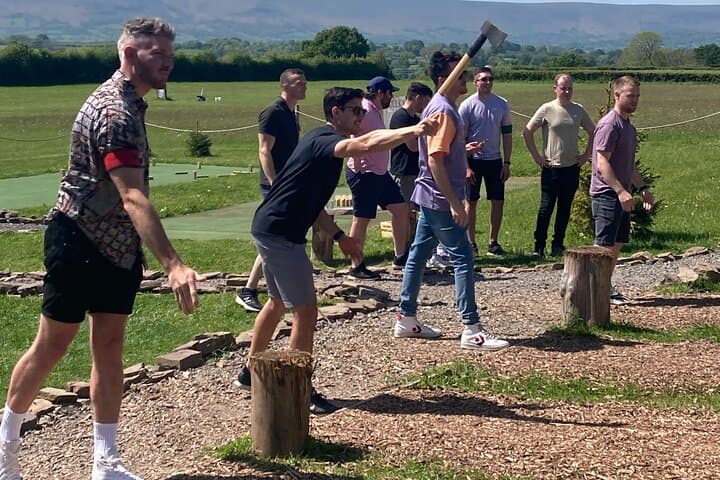 1 hour Axe Throwing Activity in Hereford