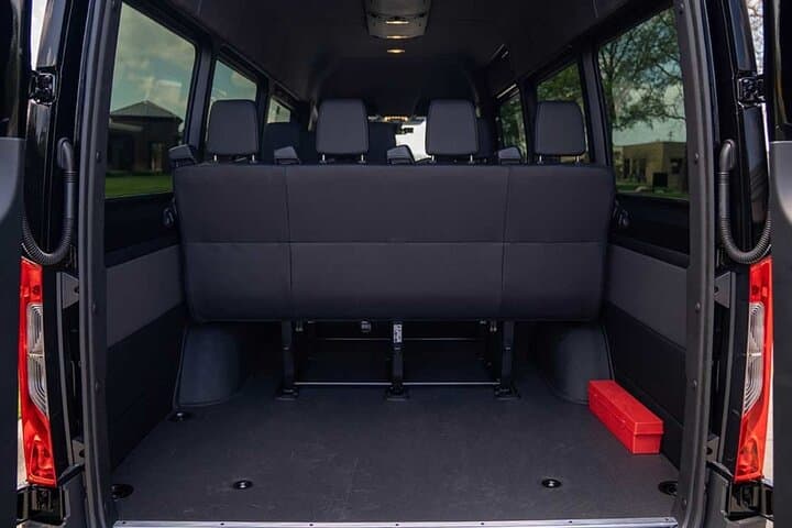 Departure by Private Minibus: London city to London LHR Airport