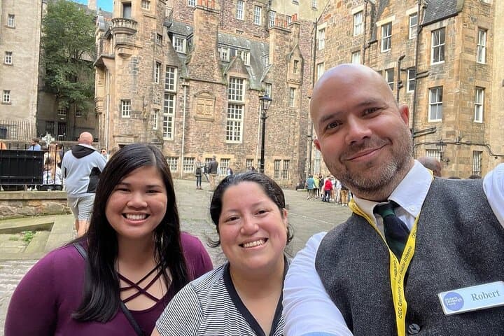 Private Royal Mile walking tour - Discover the history of our most famous street