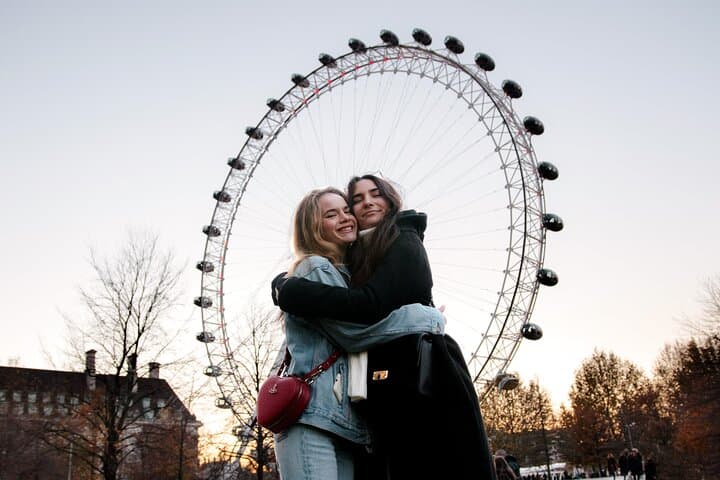 Private Photoshoot Outside The London Eye