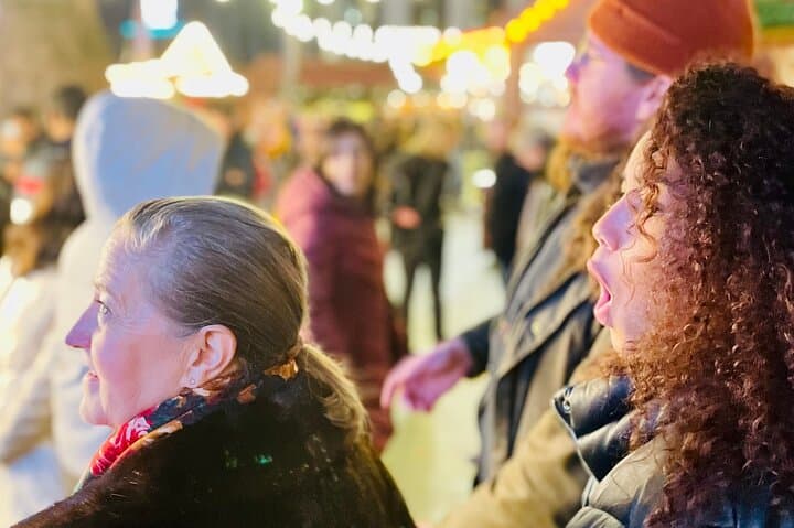 Christmas Lights and Markets Guided Walking Tour with Mulled Wine