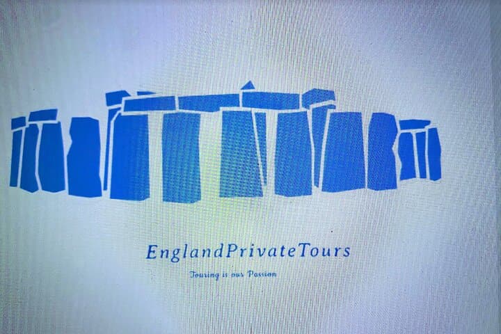 EnglandPrivateTours.
com
specialises in privately guided driving excursions to Stonehenge.
We also do other private tours and transfers in England.