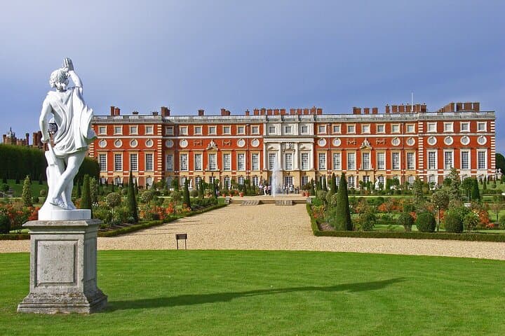 Hampton Court Place