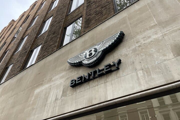 Private Walking Tour of the real James Bond's Mayfair