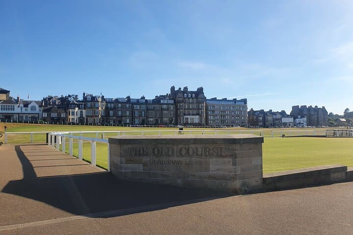 St Andrews/Fife Private Black Cab Guided Tour