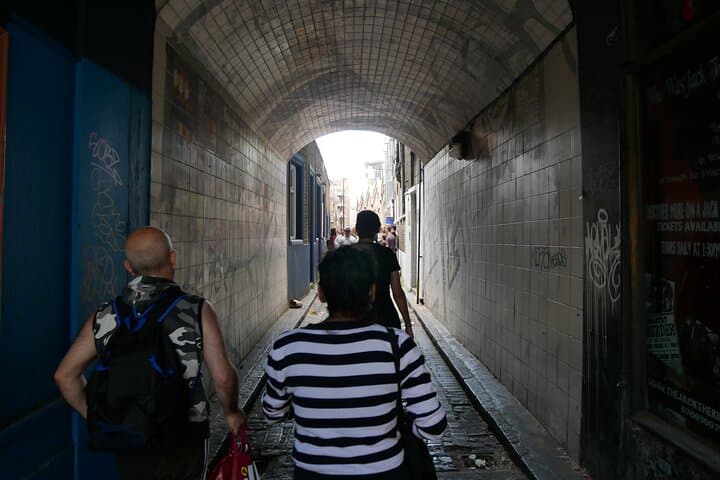Jack the Ripper Walking Tour with Ripper-ologist
