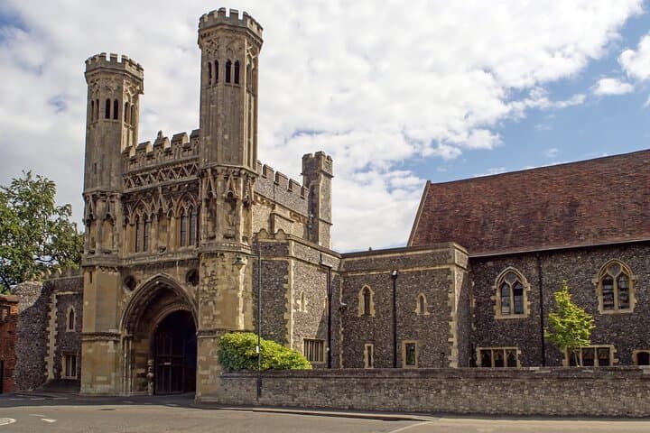 Canterbury Cathedral Hever Castle and Dover Castle Private Tour