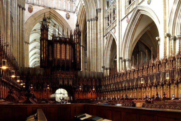 Canterbury Cathedral Hever Castle and Dover Castle Private Tour