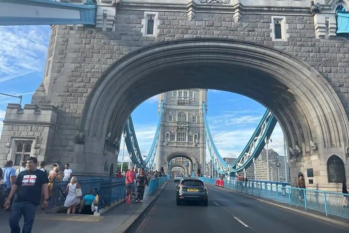 4-Hour London Main Attractions and Tourist Sights Tour