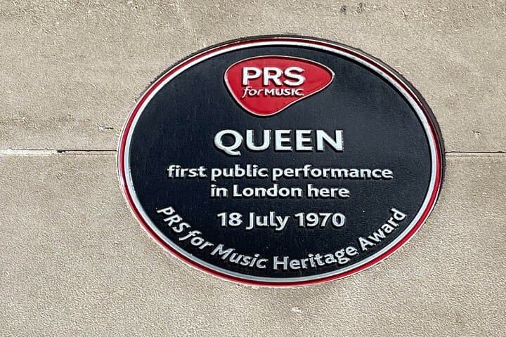 Queen Highlights Walking Tour of London