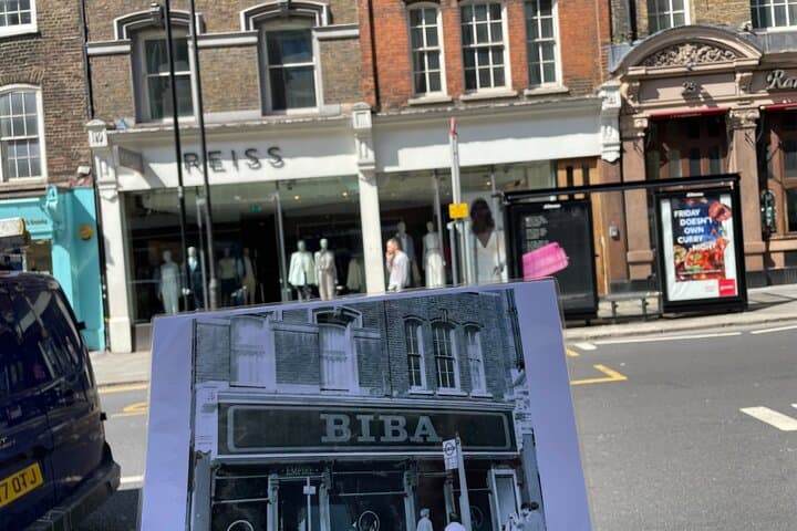 Queen Highlights Walking Tour of London