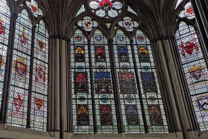 Westminster Abbey Tour for Kids with Sightseeing Walk in Westminster London