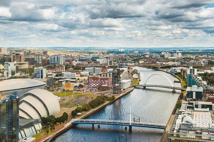 Private Airport Transfer from and to Glasgow
