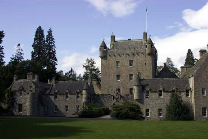 Step into Scottish legend at Cawdor Castle — linked to Macbeth and full of charm, gardens, and history.