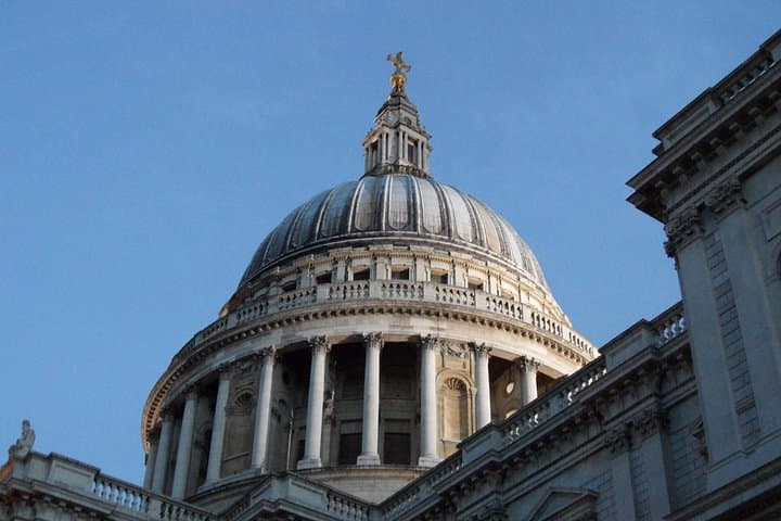 Private walking tour of London