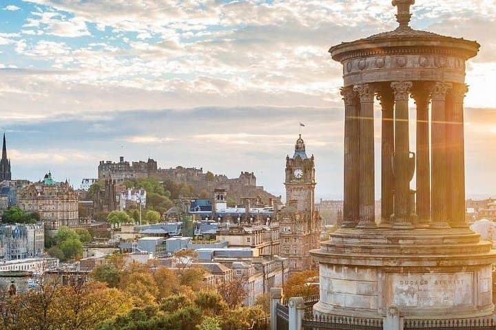 Edinburgh Custom Private Walking Tour With A Guide (Private Tour)