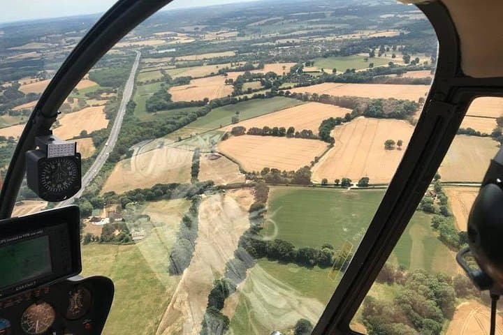 60 minute Thames & Medway Estuary Helicopter Tour