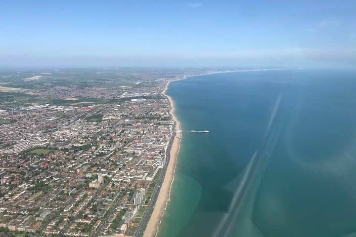 90 minute Portsmouth & Isle of Wight Helicopter Tour