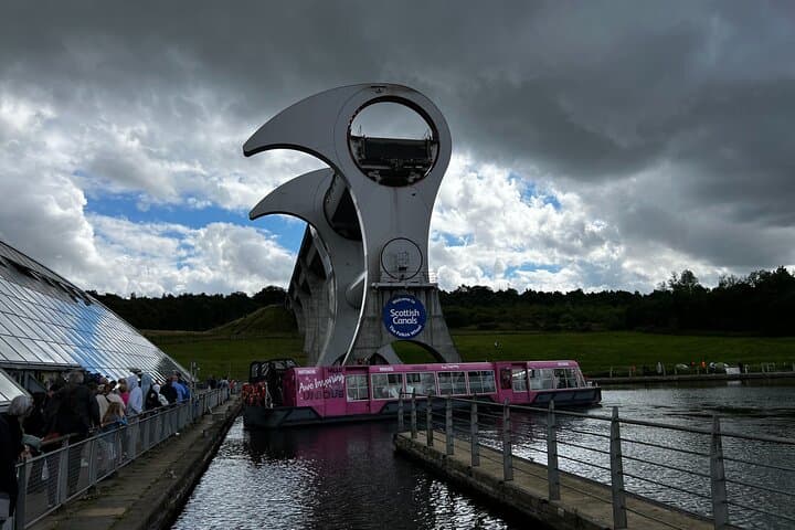 Falkirk Wheel, Doune Castle, Stirling Castle Private Tour