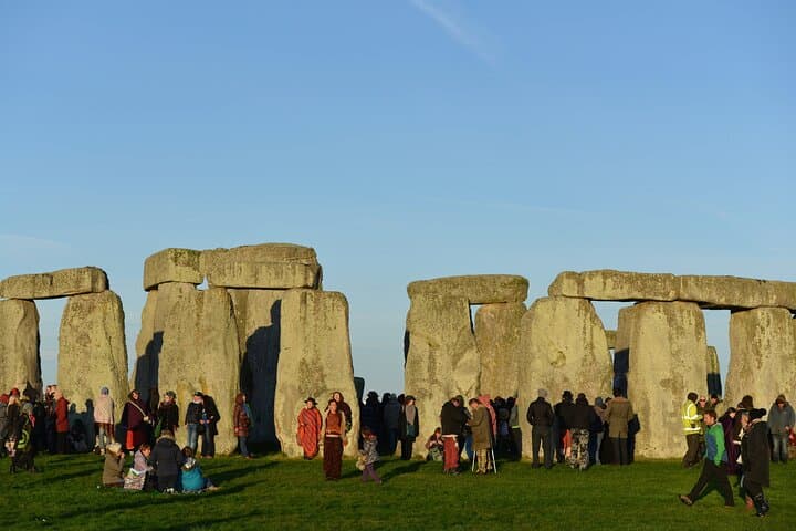 Stonehenge Inner Circle Private Round Trip Transportation Service