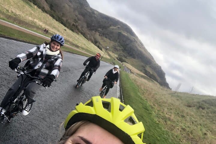 'A wee pedal's' E-bike tour of Arthur's Seat and beyond