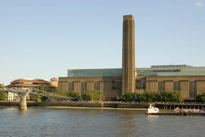 London Tate Modern Art Gallery Private Tour for Kids & Families