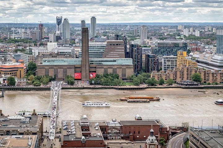 London Tate Modern Art Gallery Private Tour for Kids & Families