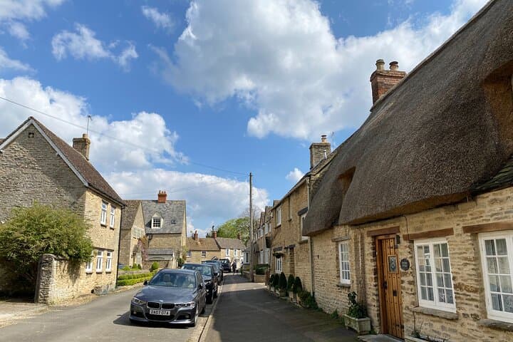 Private Cotswolds villages from London