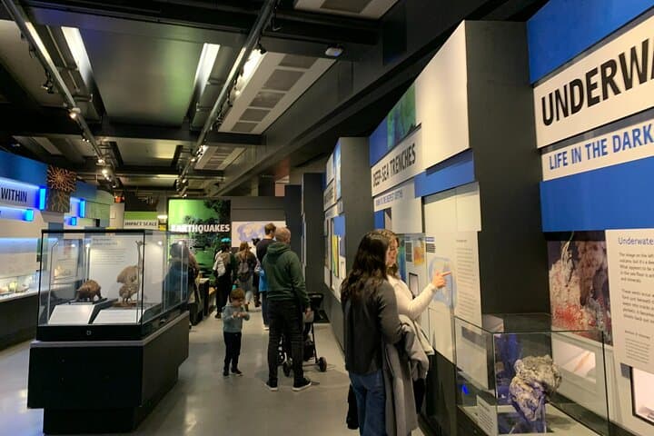 Private Guided Tour of Natural History Museum - Skip the Line