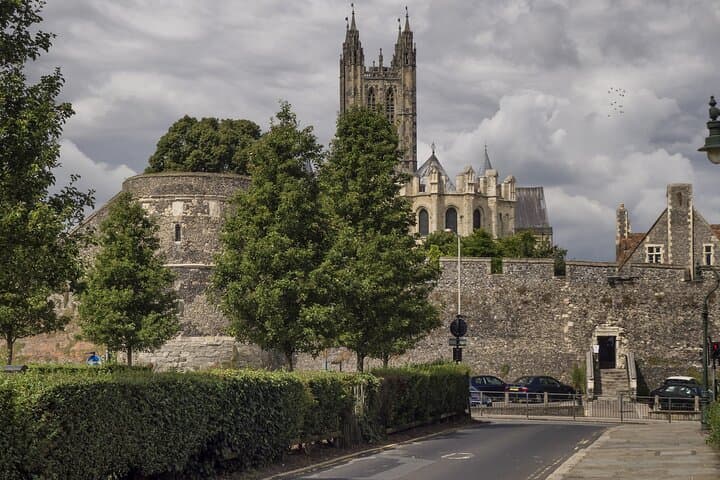 Canterbury Dover Castle and Whitecliffe Private tour with passes