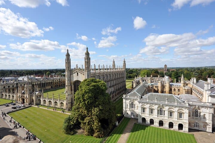 Private Custom Tour With a Local Guide In Cambridge